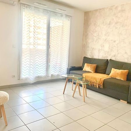 Marseille 60 M2 Terrasse Et Parking Marselha Exterior foto